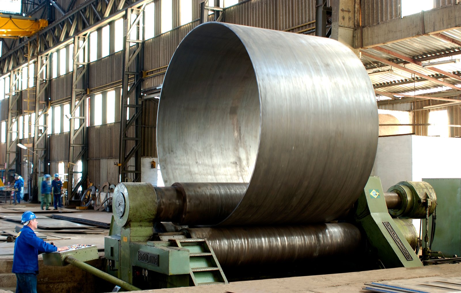 Contact image - manufacturing and delivery context