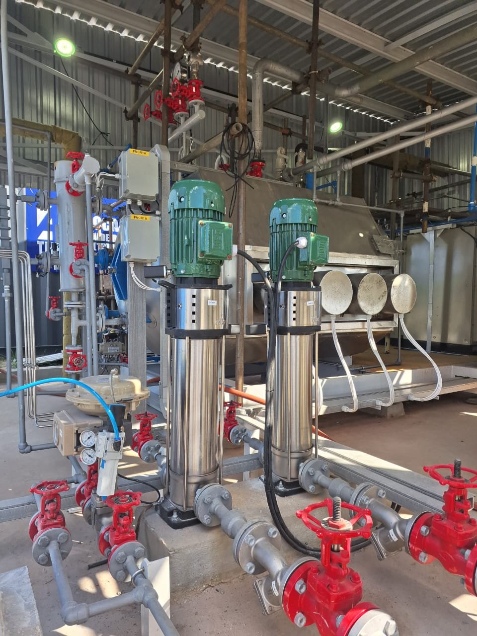 EletriMax feedwater pump set and utility connections